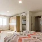 Beautiful In With Wifi *