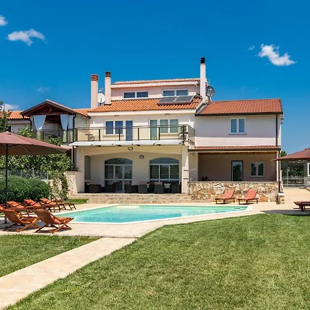 Casa vacanze Beautiful In With Wifi *