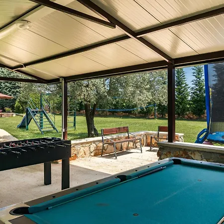 Holiday home Beautiful In With Wifi