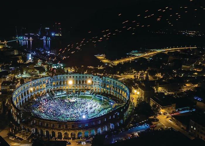 Holiday home Beautiful In With Wifi