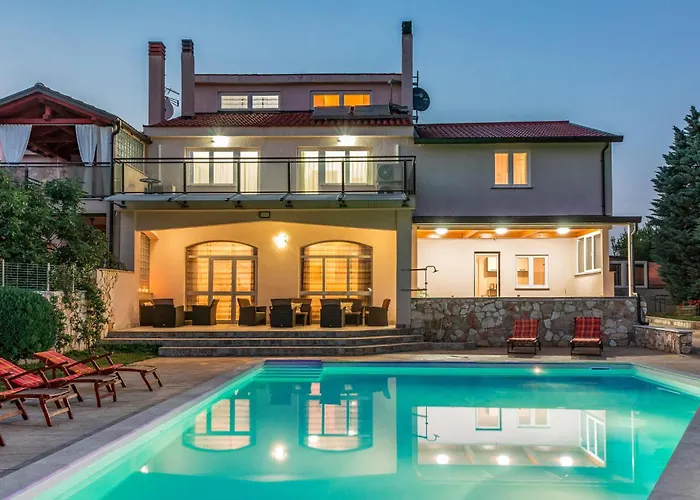 Holiday home Beautiful In With Wifi