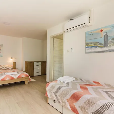 Beautiful In With Wifi Pula